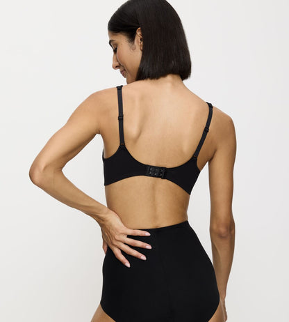 טריומף חזייה תחרה – Triumph Modern Lace+Cotton N