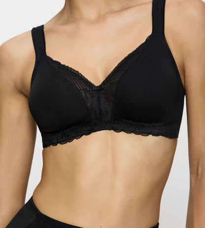 טריומף חזייה תחרה – Triumph Modern Lace+Cotton N