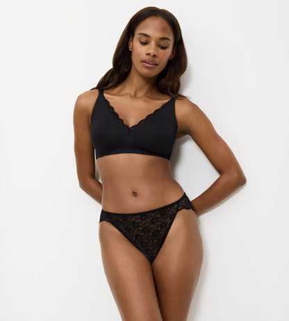 טריומף חזיית מינימייזר – Triumph Amourette N01