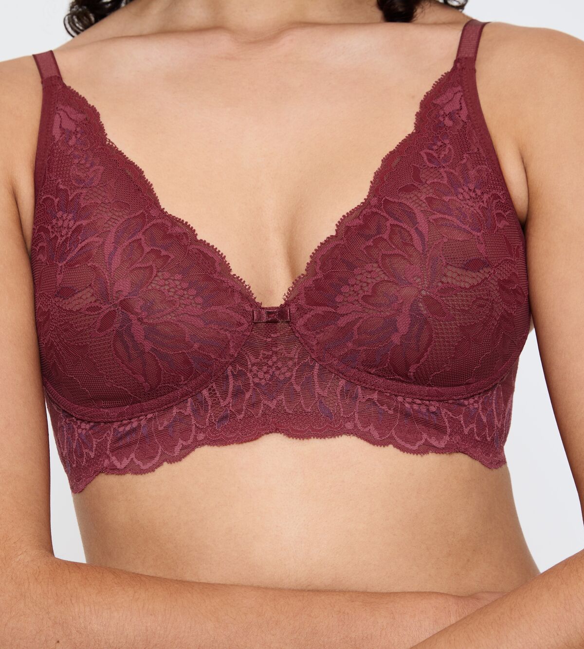 טריומף חזיית תחרה – Triump Amourette Charm Conscious N03