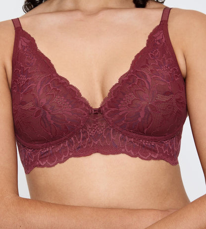 טריומף חזיית תחרה – Triump Amourette Charm Conscious N03